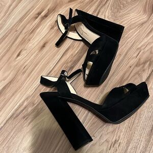 Jessica Simpson Black Suede Platform Heels